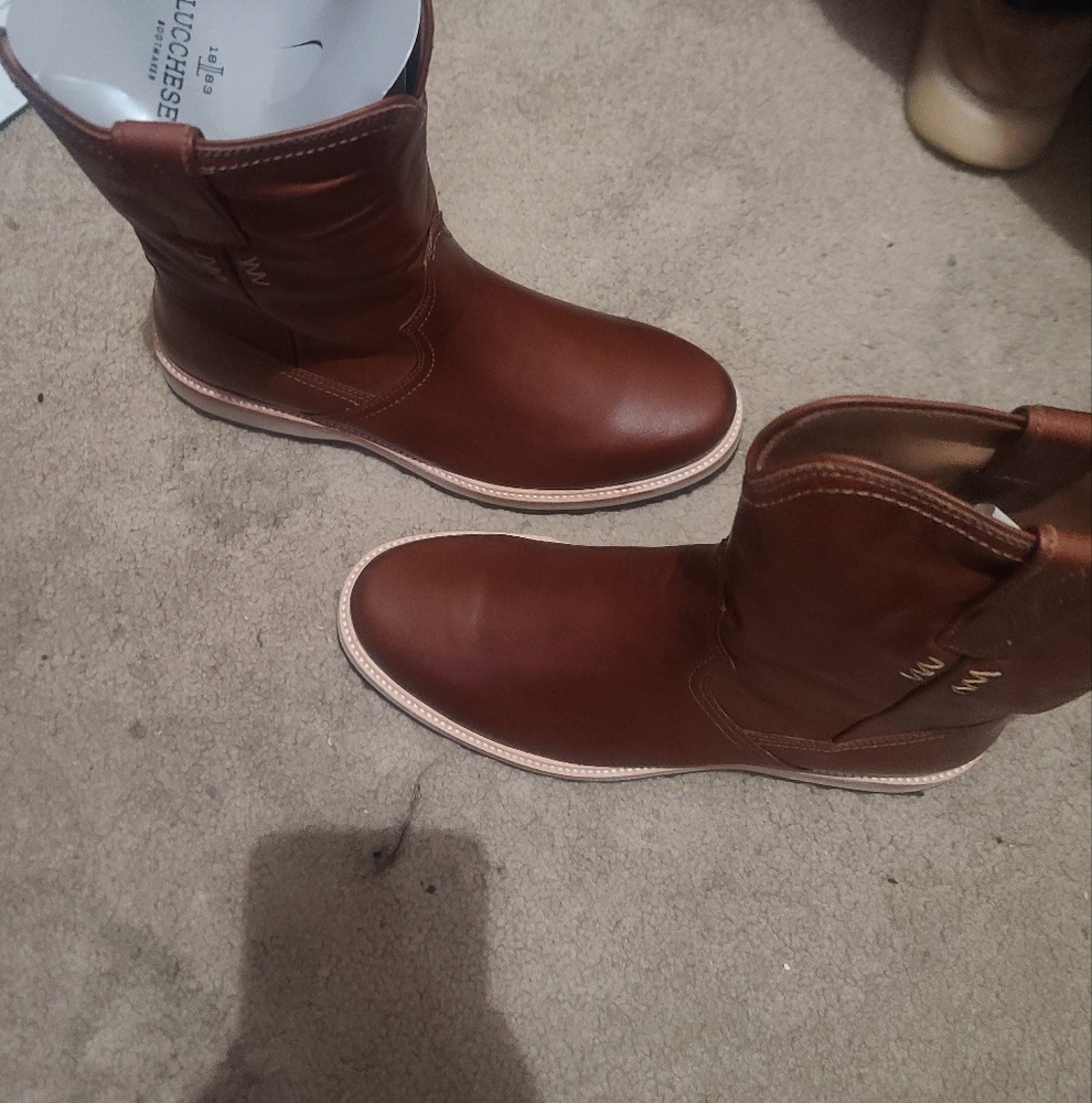 Lucchese Brown/Cognac Western Roper Boots Sleek Design